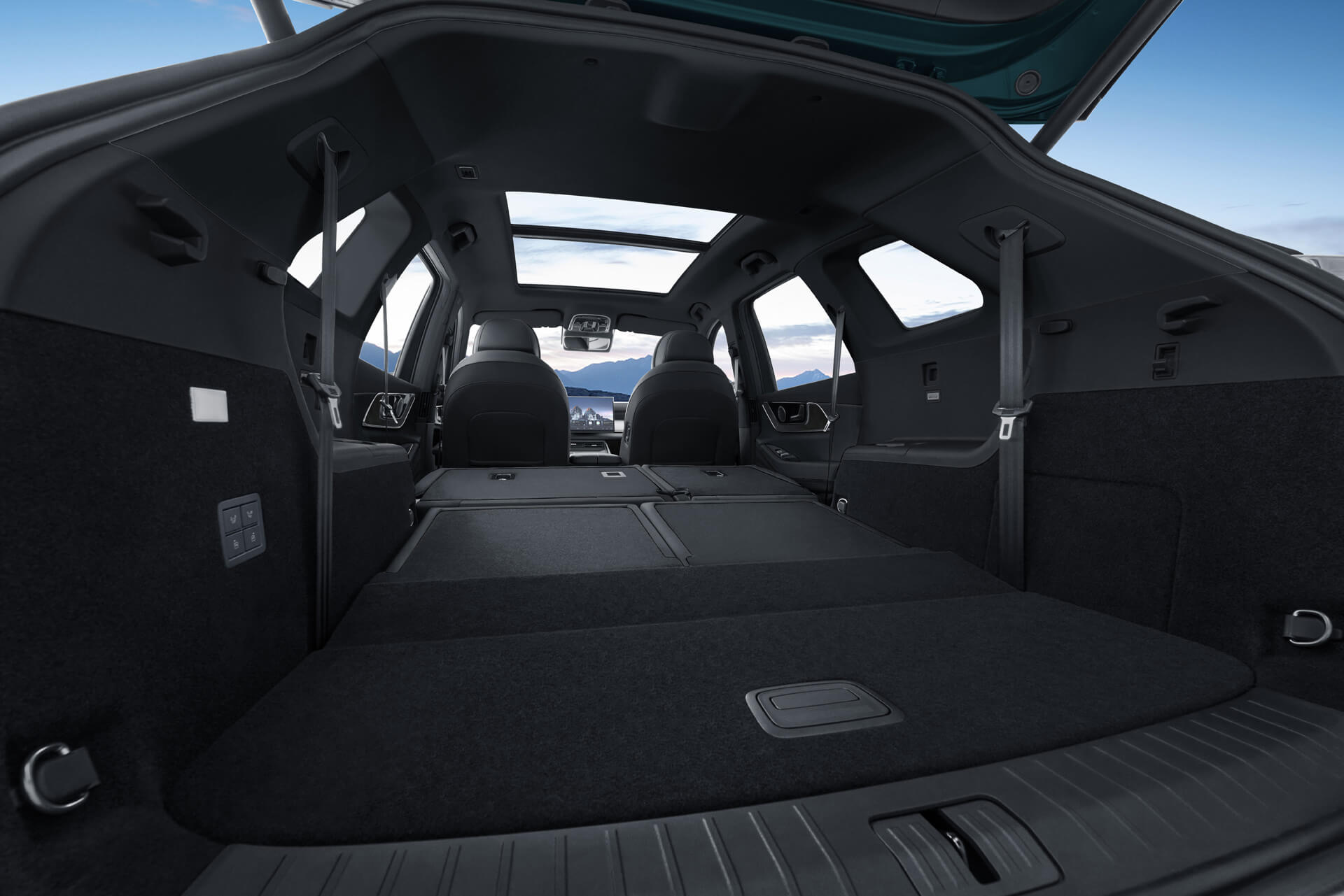 CHERY Tiggo 9 PHEV - Černý interiér - fotografie 5